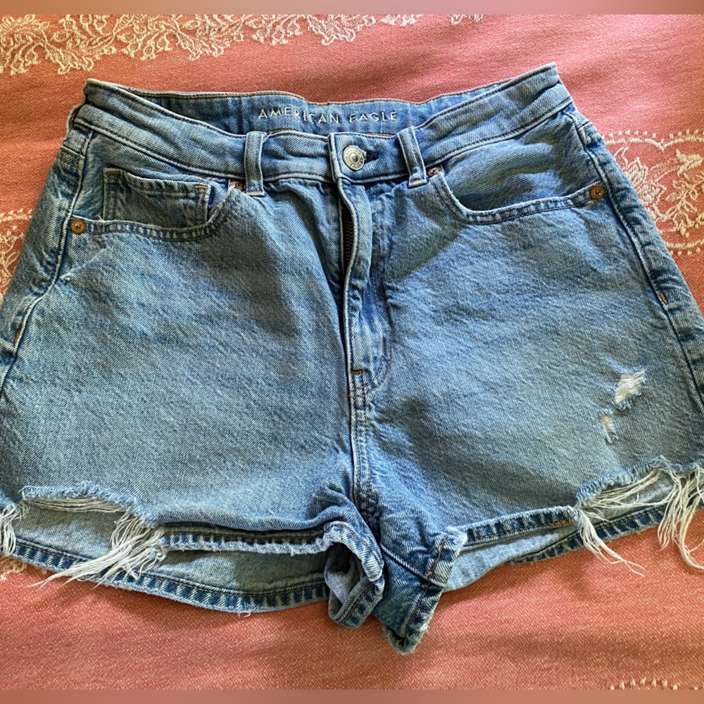 American Eagle mom shorts size 6